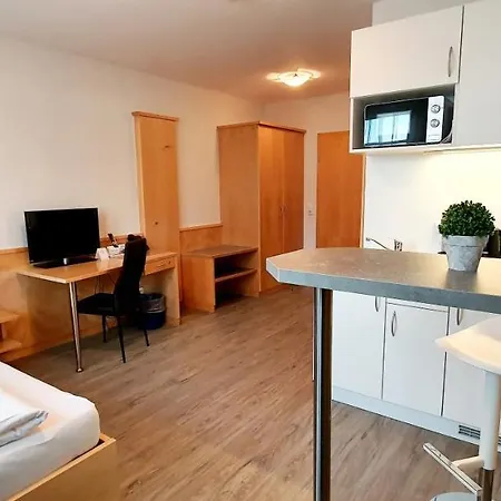 Pensjonat Gastehaus 3*